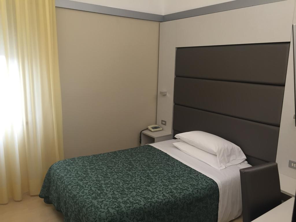 Hotel Elisabeth Due Fano Exterior photo