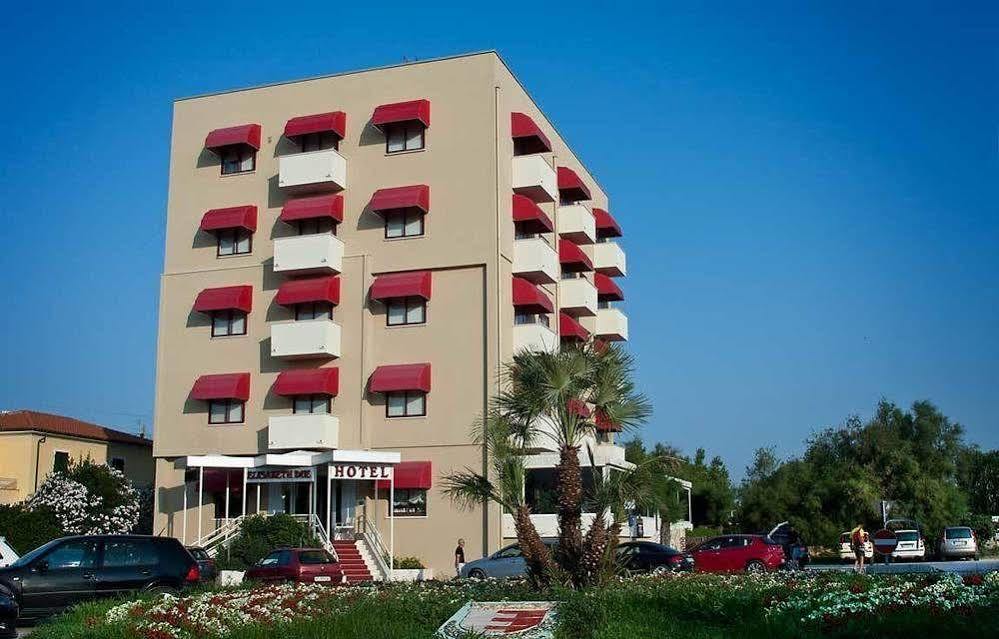Hotel Elisabeth Due Fano Exterior photo
